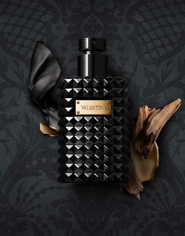 Valentino Noir Absolu Oud Essence 100ml - Image 2