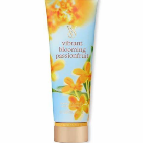 Victoria's Secret Vibrant Blooming Passionfruit Body lotion 236ml
