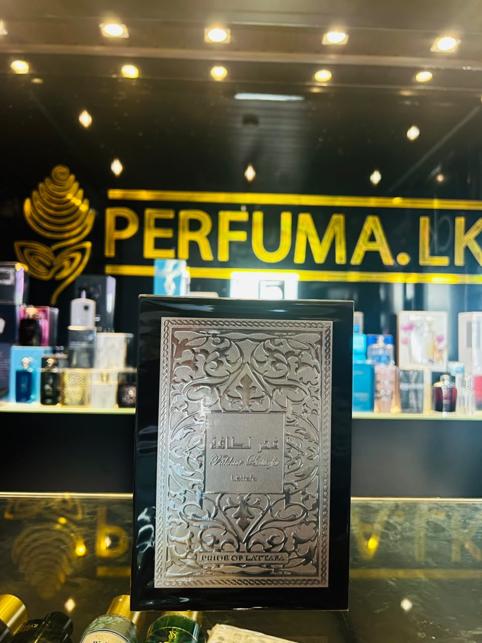 Lattafa Fakhar Black Eau de Parfum 100ml - Image 4